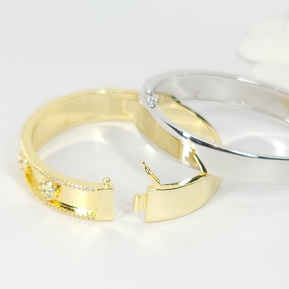 NEW Chic Micro Pave CZ Cuff Bangle Bracelet NWT - Picture 6 of 11